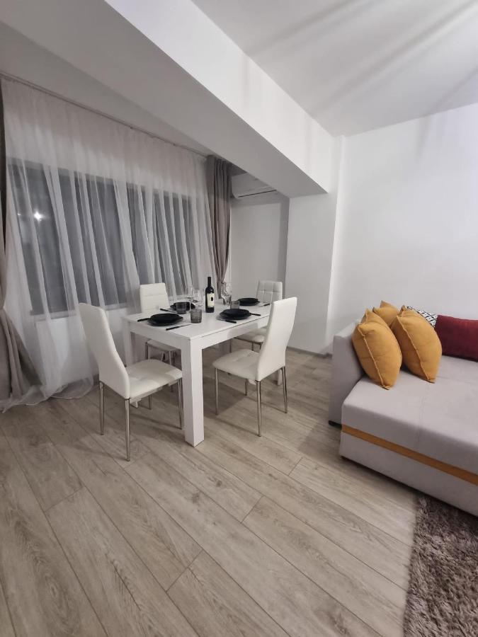 Dreams Escape 2 Apartamento Craiova Exterior foto